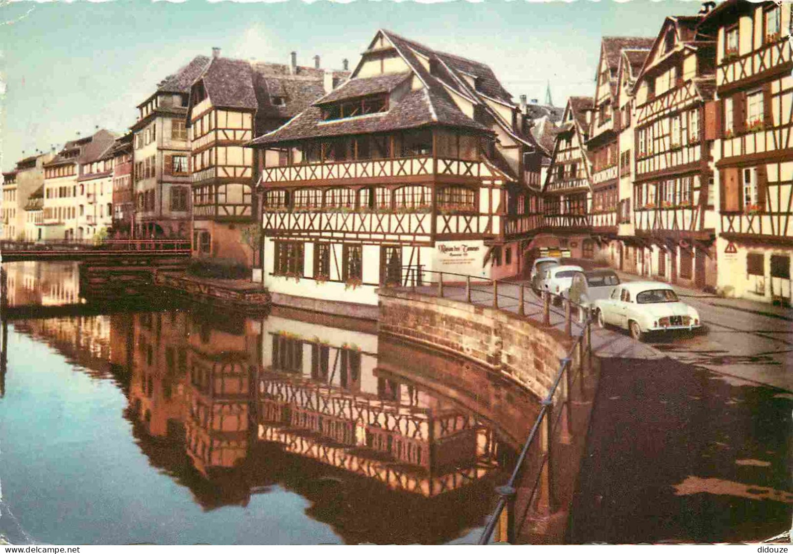 Automobiles - Strasbourg - La Maison Des Tanneurs - Carte Dentelée - CPSM Grand Format - Etat Léger Pli Visible - Voir S - Turismo