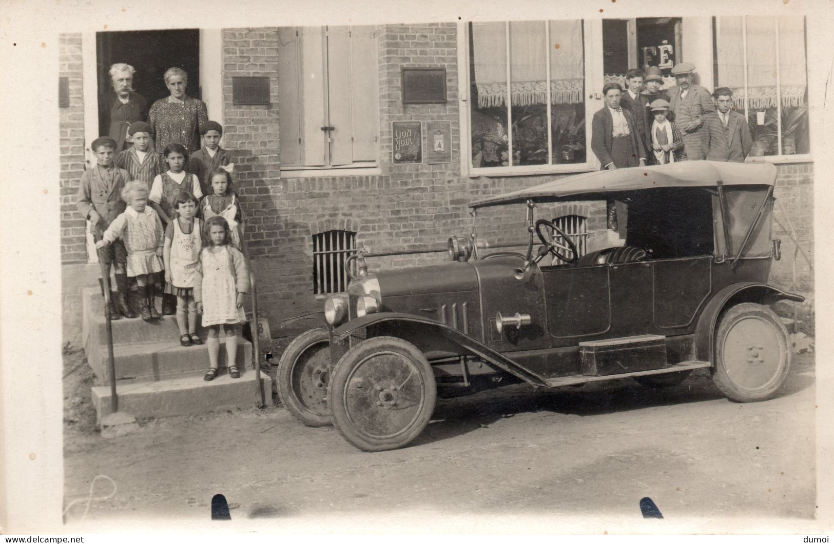 Automobile CITROEN Type A Sorti En 1919  (devant Café) Carte Photo - Turismo