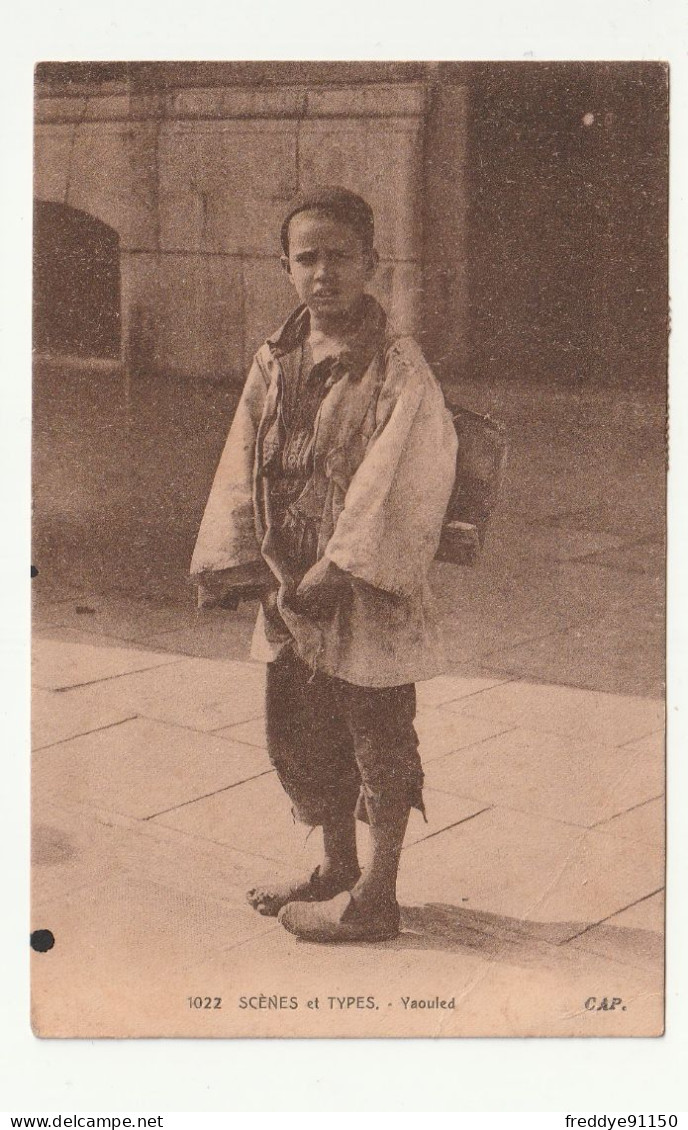 Algérie . Scènes Et Types . Yaouled . Enfant Cireur De Rue . 1928 - Kinderen