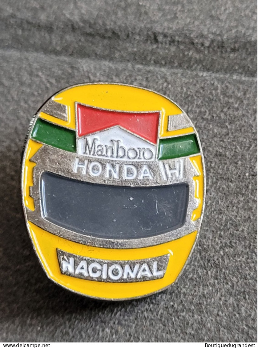 Pin's Casque - F1