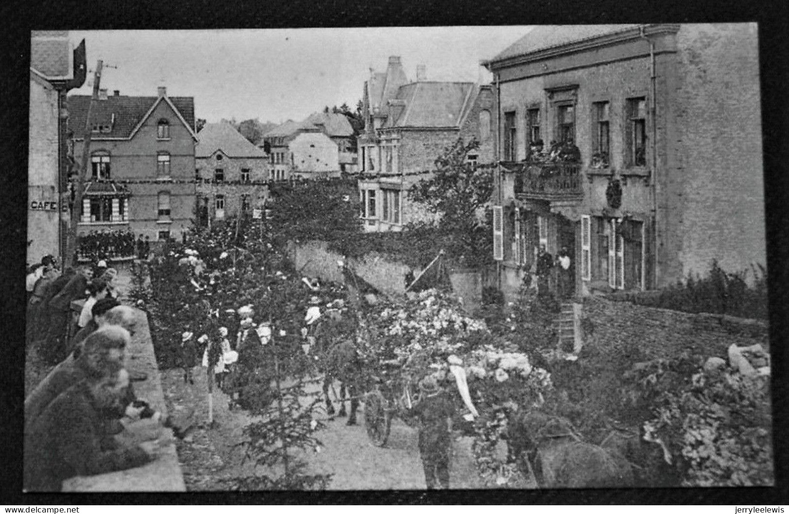 TINTIGNY -  1920 Manifestation En Faveur Des Martyrs De Rossignol - La Traversée De Tintigny - Tintigny