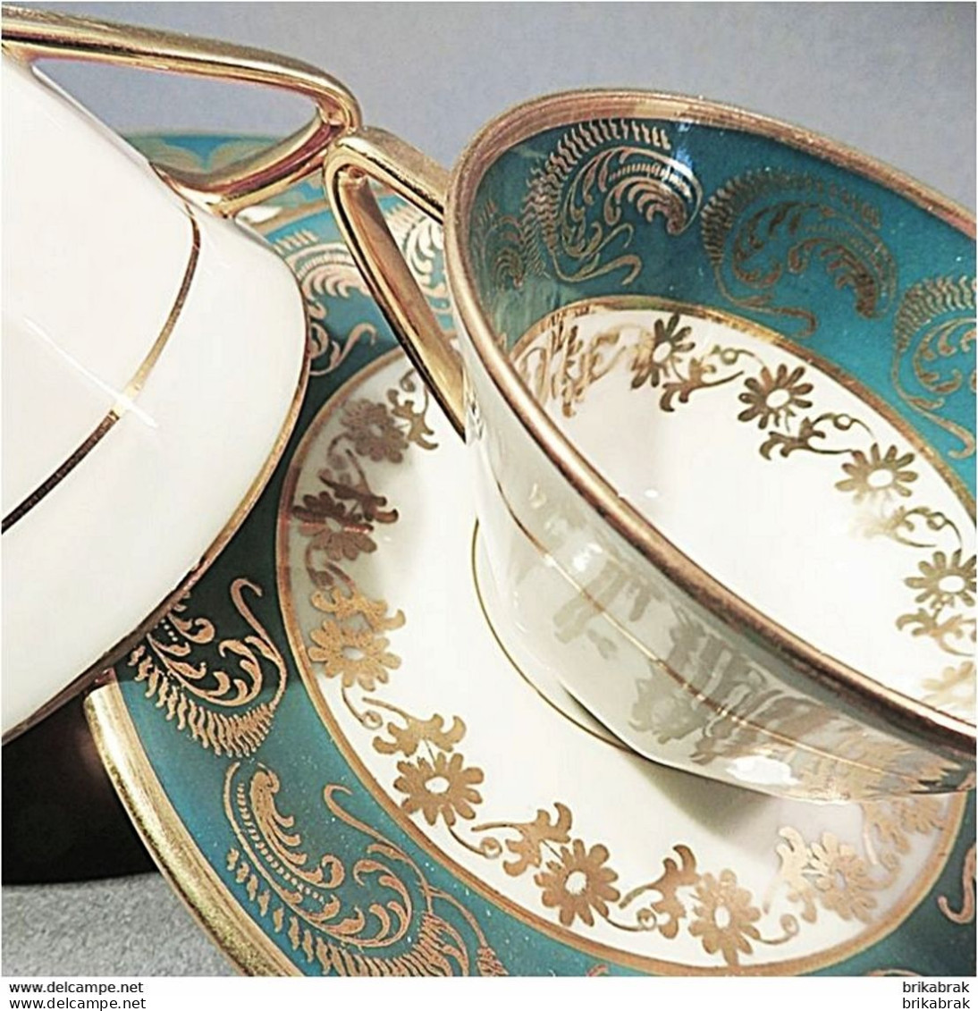 # TASSES A CAFE EN PORCELAINE DE LIMOGES CHANFRIASSE - Vaisselle - Cups