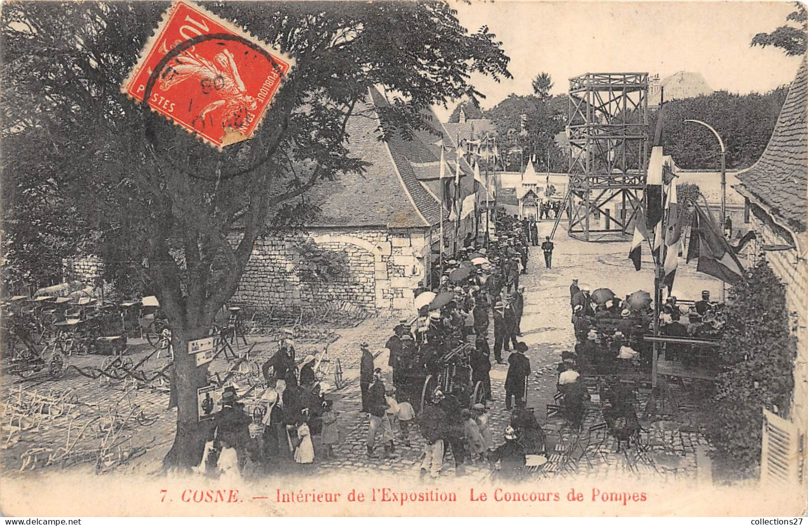 58-COSNE- INTERIEUR DE L'EXPOSITION , LE CONCOURS DE POMPES - Cosne Cours Sur Loire