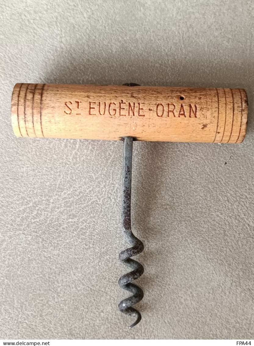 TIRE BOUCHON ANCIEN F. SENECLAUZE ST EUGENE - ORAN - Flessenopener