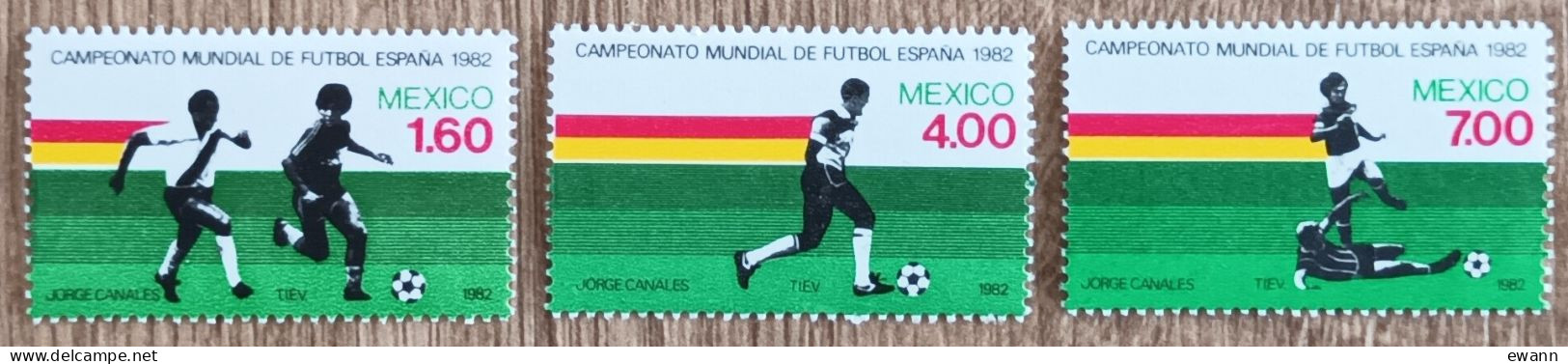 Mexique - YT N°975 à 977 - Espana'82 / Coupe Du Monde De Football - 1982 - Neuf - Messico