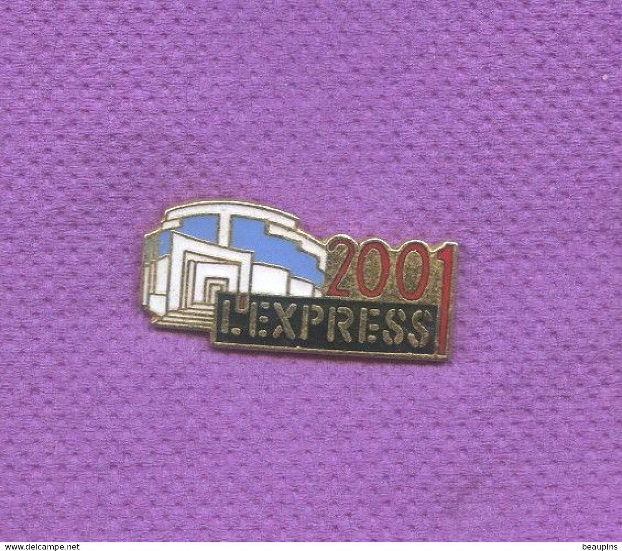 Rare Pins Media Presse Journal L'express 2001 Egf N263 - Medias