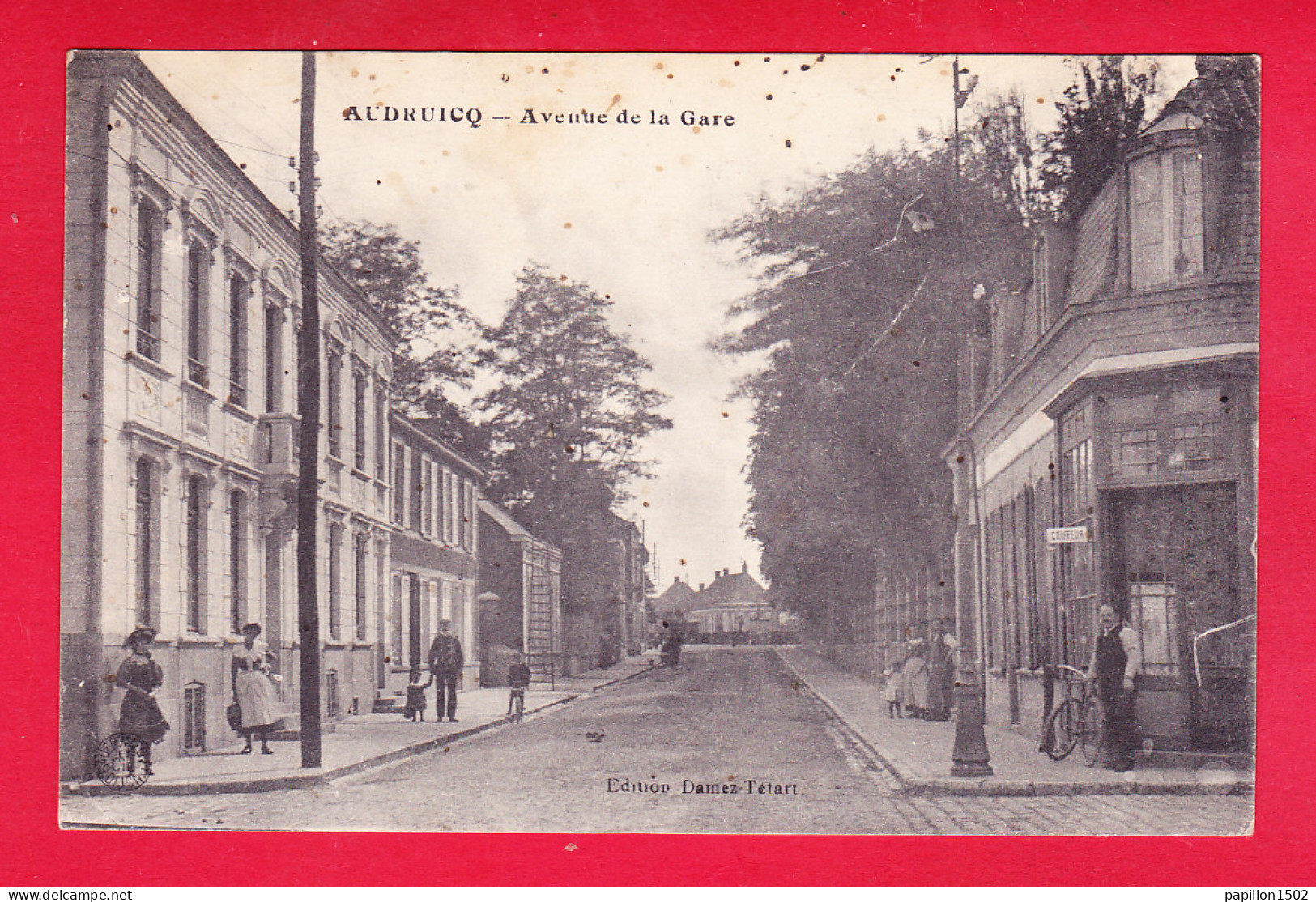 F-62-Audruicq-03A20  Avenue De La Gare, Petite Animation, Cpa  - Audruicq