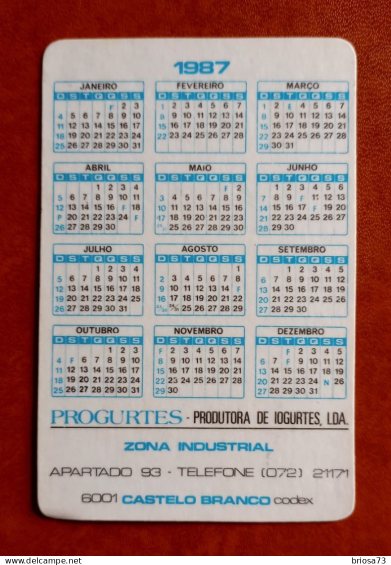 Petit Calendrier De Poche Yaourt Iophil.  Portugal - Small : 1981-90