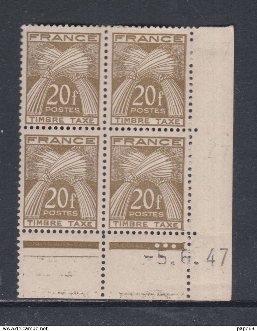 France Timbres-Taxe N° 87 XX : 20 F. Brun-olive En Bloc De 4 Coin Daté Du  5 . 6 . 47 .  3 Pts Blancs, Ss Cha. Sinon TB - Postage Due
