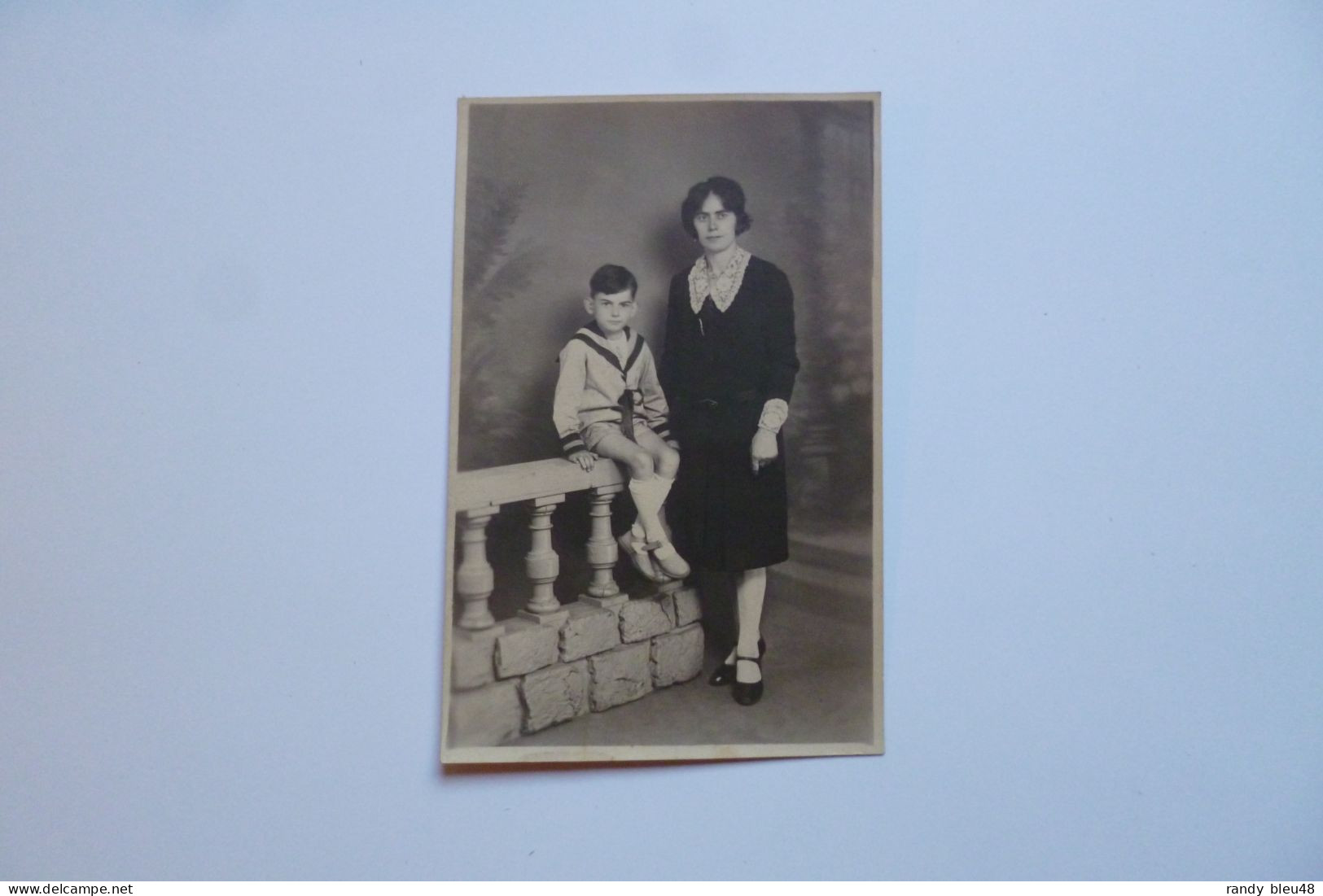 Carte Photo  -  Mère Et Enfant   -  Photogaphie CHARELS  -  19, Rue Steenpoort  -  BRUXELLES  -  Belgique - Ambachten