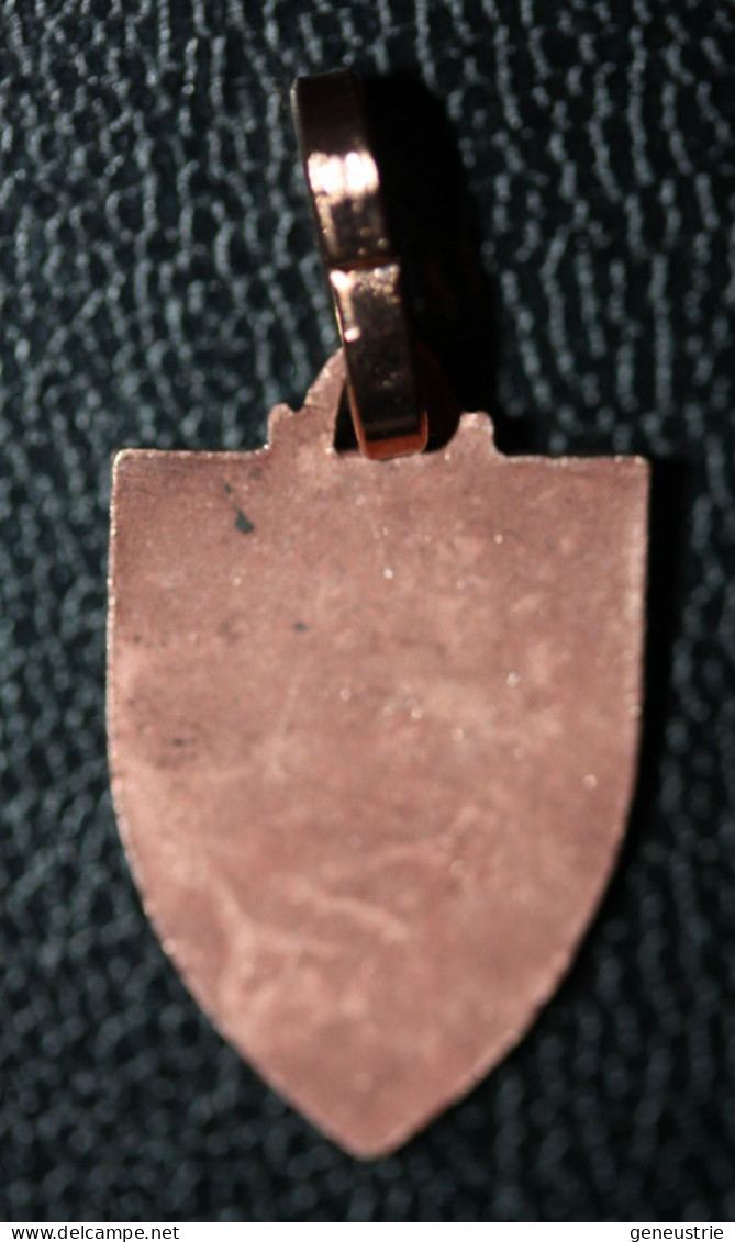 Pendentif Médaille Régionale émaiilée Années 60 "Aix-les-Bains" - Hangers