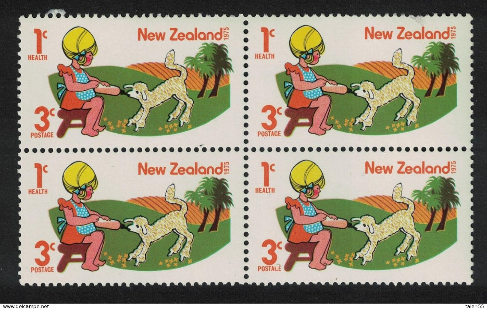 New Zealand Girl Feeding Lamb Block Of 4 1975 MNH SG#1079 - Unused Stamps