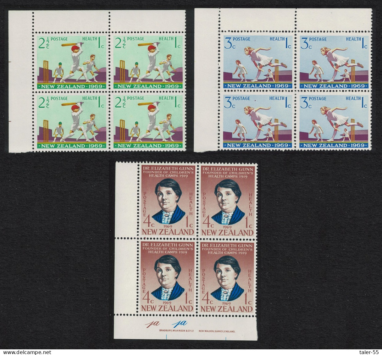 New Zealand Health Stamps 3v Corner Block Of 4 1969 MNH SG#899-901 - Nuevos