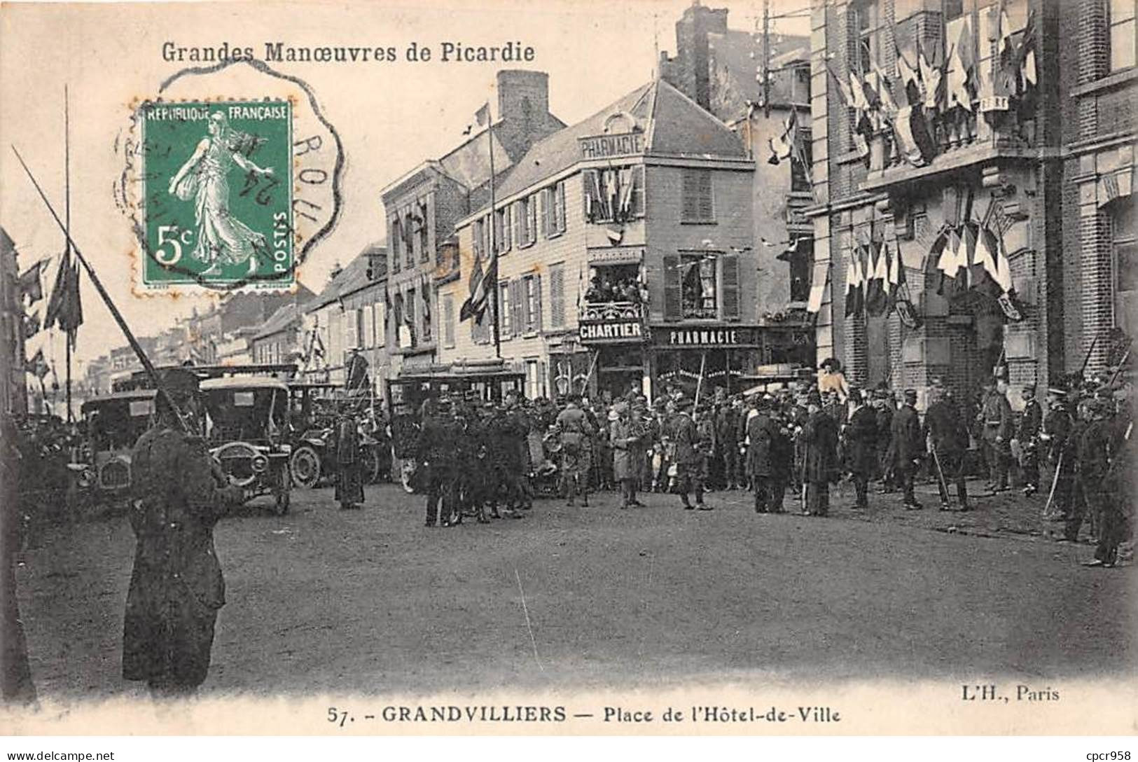 60 - SAN62938 - GRANDVILLIERS - Place De L'Hôtel De Ville - Grandvilliers