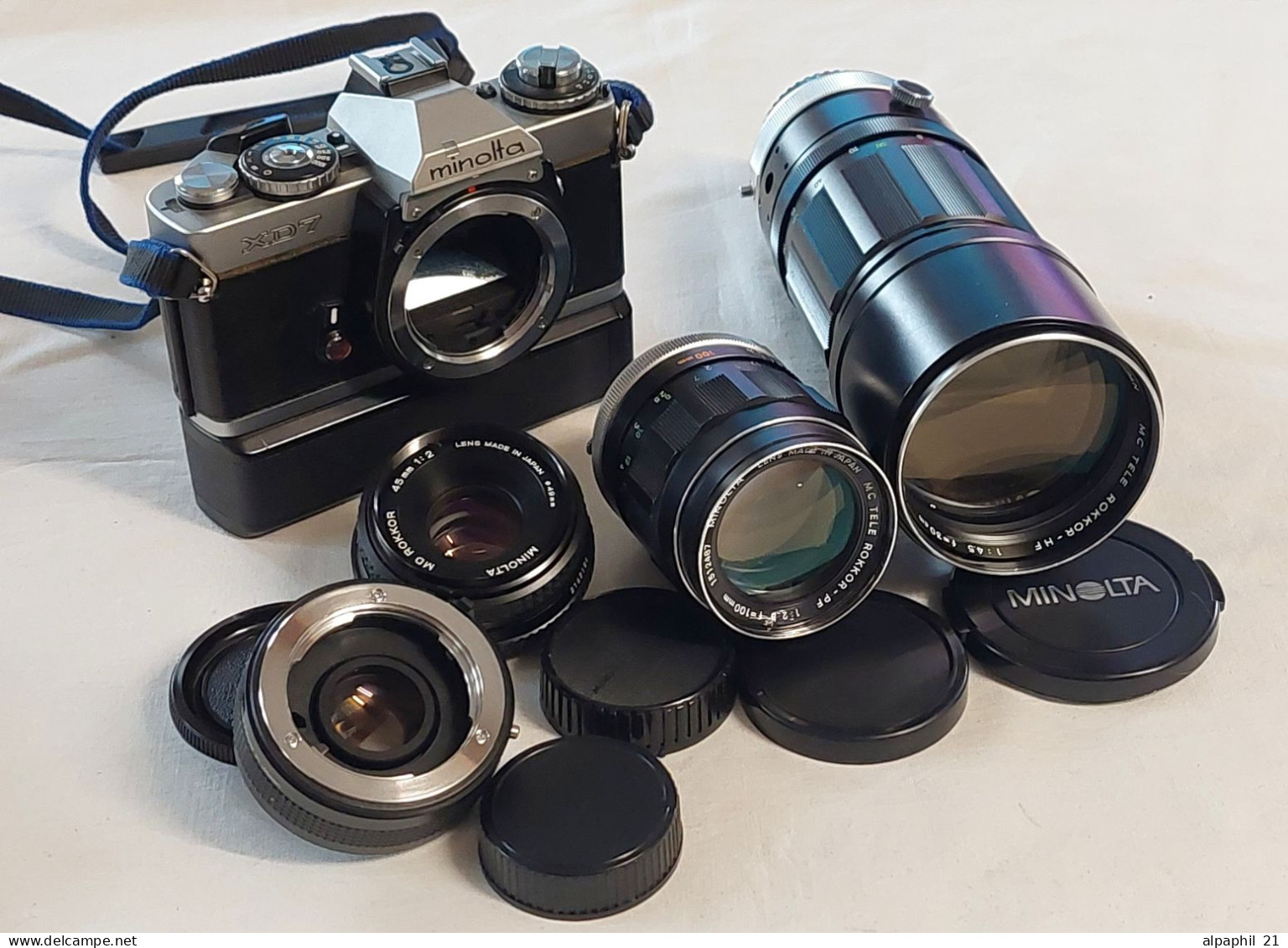 Minolta XD7 With Lenses And Accessories - Cameras