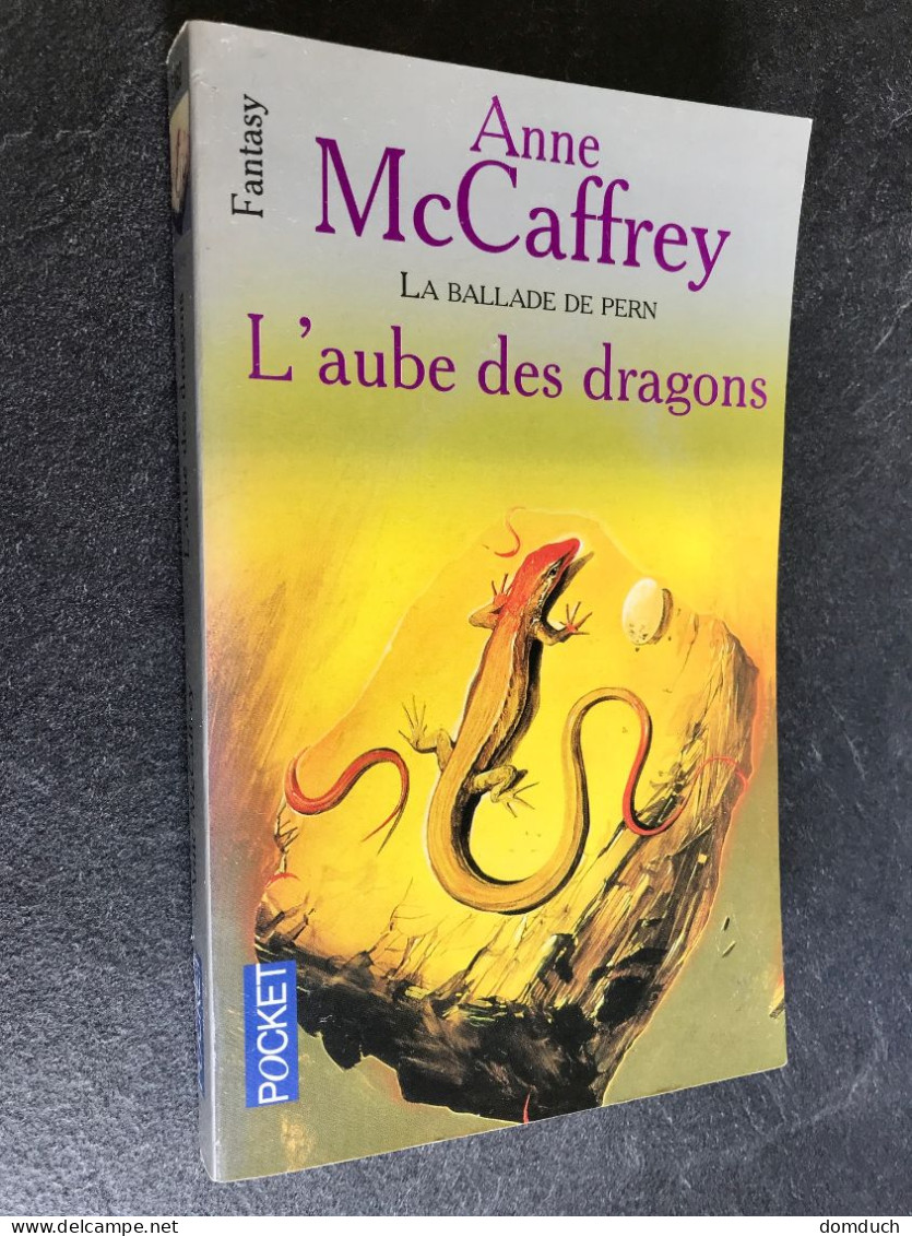 POCKET Fantasy N° 5362    L’AUBE DES DRAGONS    La Ballade De Perm    Anne McCAFFREY - Fantastique