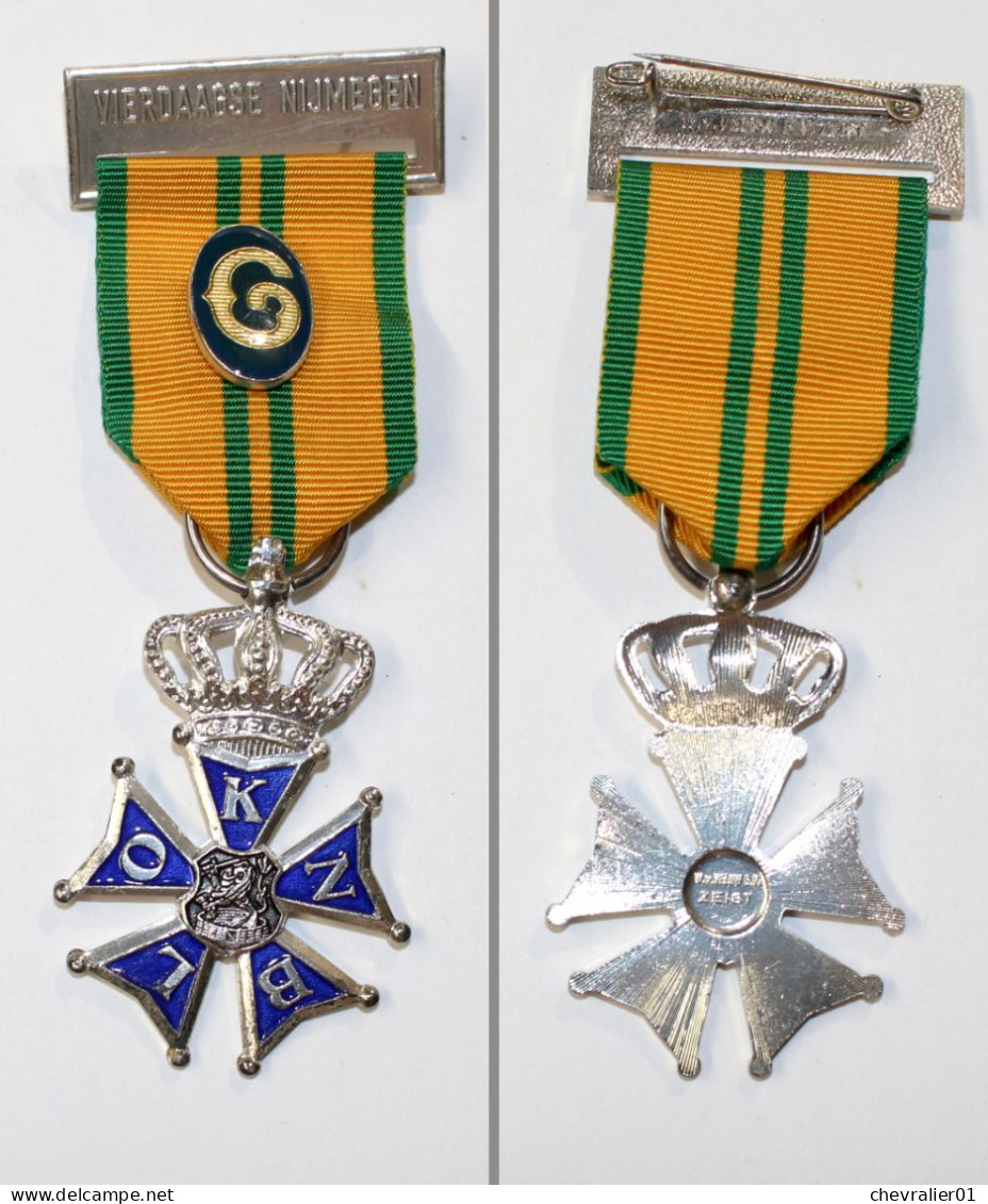 Militaria-Insigne_marche_NL_004_Médaille Sportive_Croix De Vierdaagse – Vierdaagsekruis_22-04 - Other & Unclassified