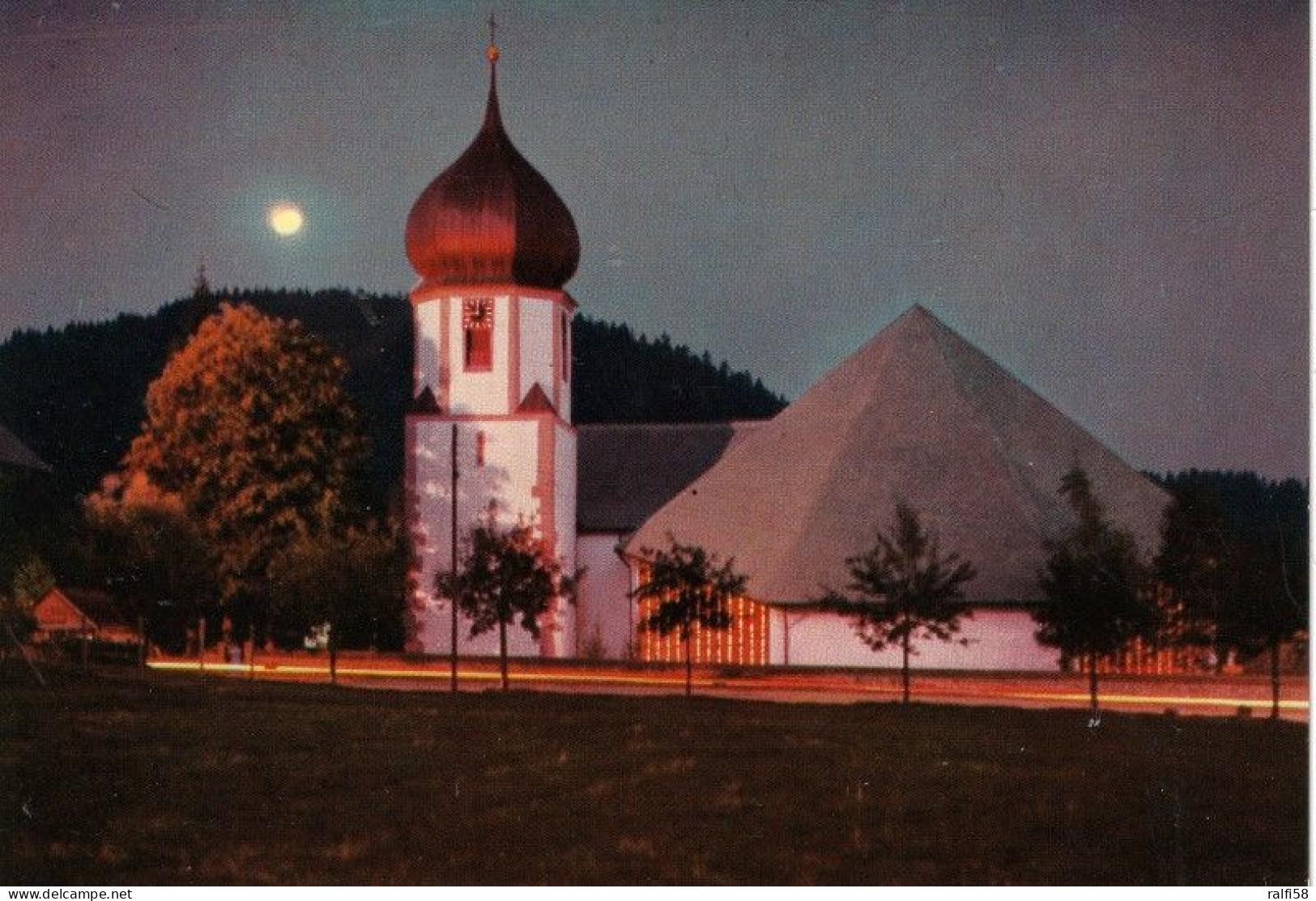 2 AK Germany / Baden-Württemberg * Hinterzarten Mit 2 Ansichten Von D. Pfarr- Und Wallfahrtskirche "Maria In Der Zarten" - Hinterzarten