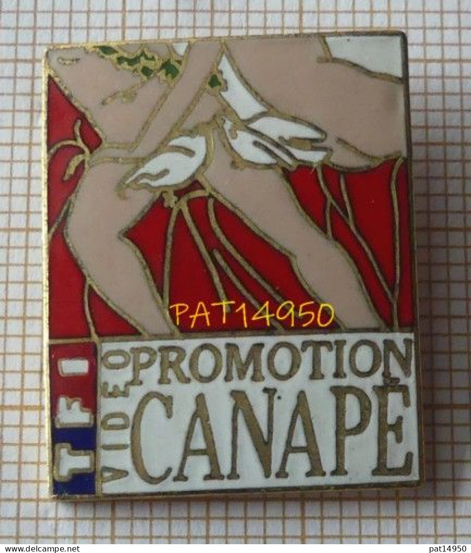 PAT14950 FILM PROMOTION CANAPE TF1 VIDEO En Version EGF - Cine