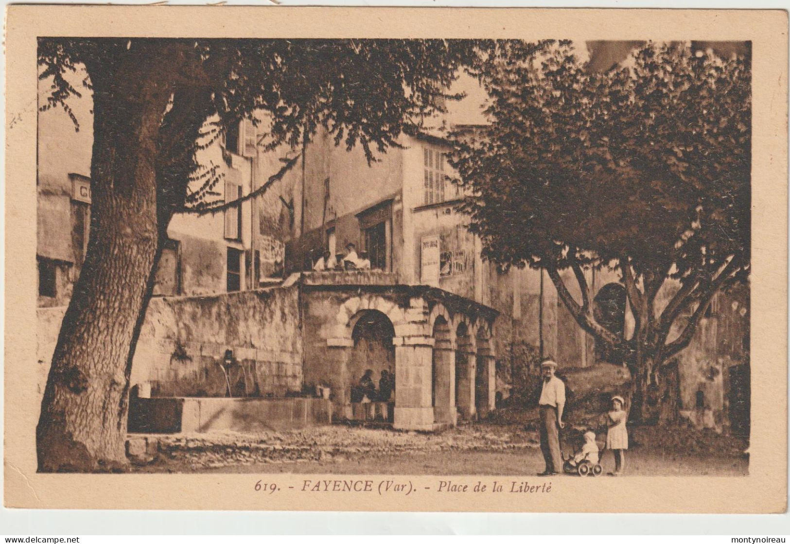 Var :  FAYENCE  : Place   D Ela  Liberté  1939 - Fayence