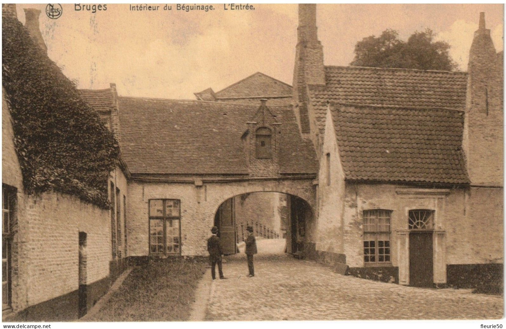 BRUGES - Intérieur Du Béguinage, L'Entrée. Collection Nels, Bruxelles, Série Bruges N° 158. - Collections & Lots