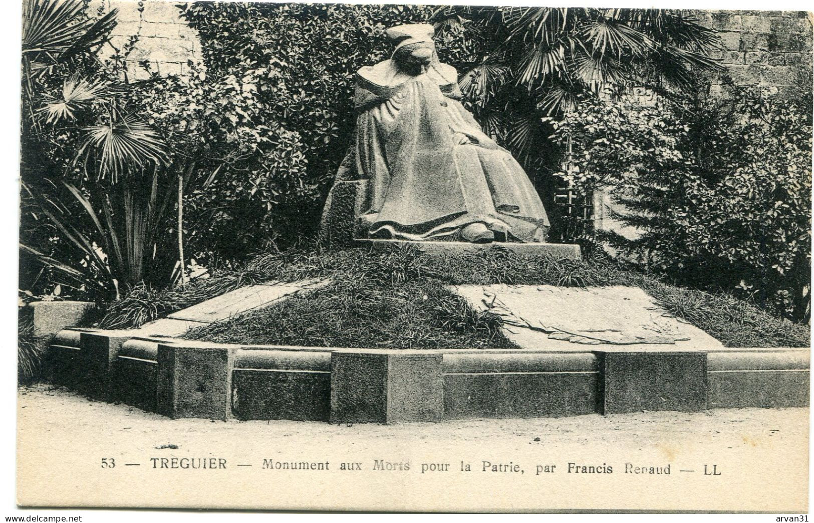 TREGUIER (CÔTES D' ARMOR)   - MONUMENT Aux MORTS Pour La PATRIE Par Francis RENAUD - - Kriegerdenkmal