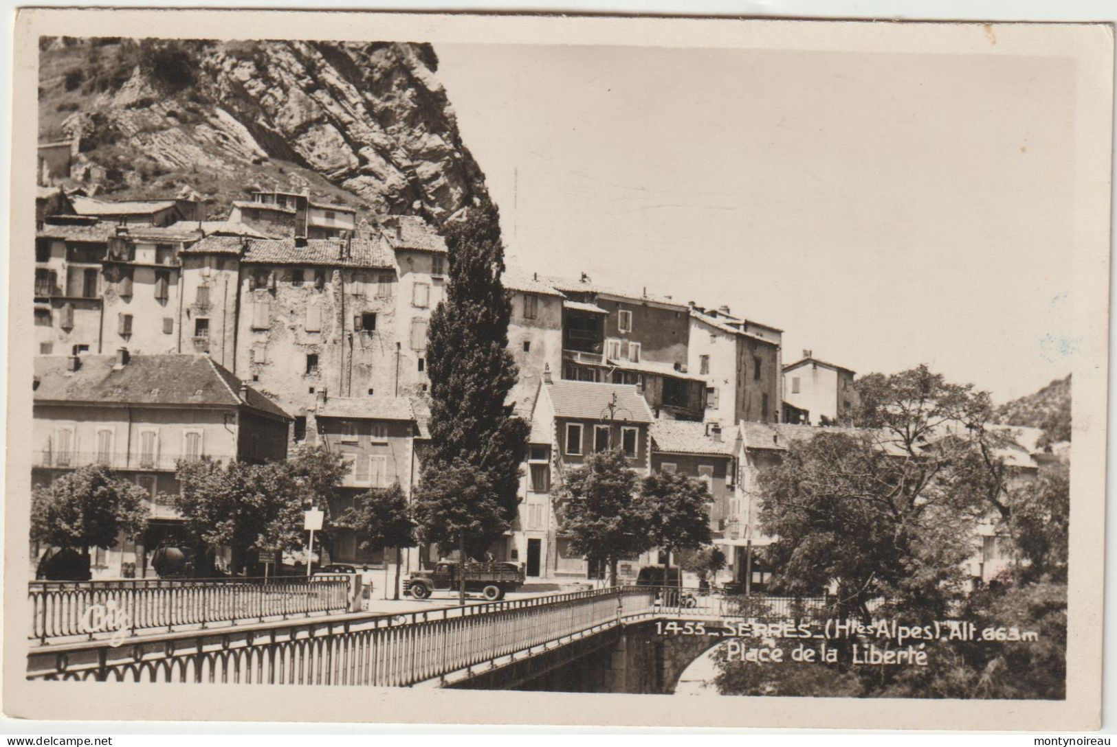 Hautes  Alpes :  SERRES : Place D Ela  Liberté  1949 - Serre Chevalier