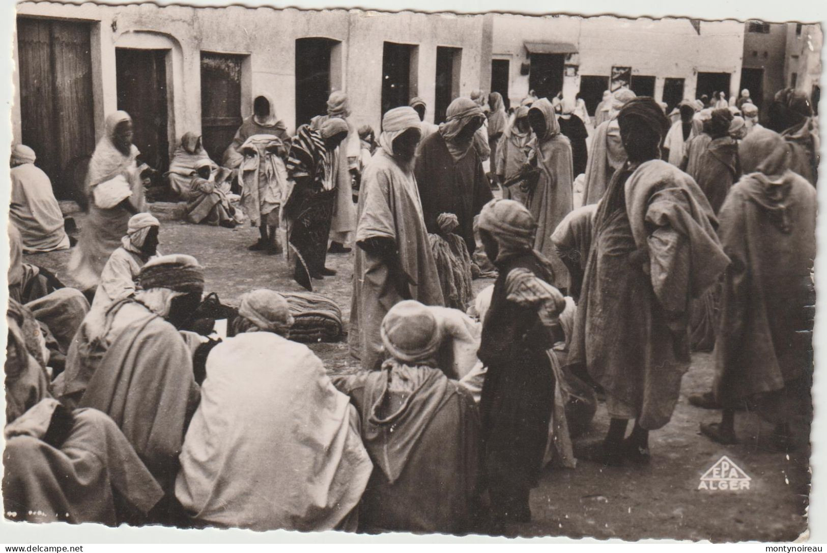 Algérie   :  GHARDAIA  : Beni Isghen , Le  Marché  1951 - Ghardaïa