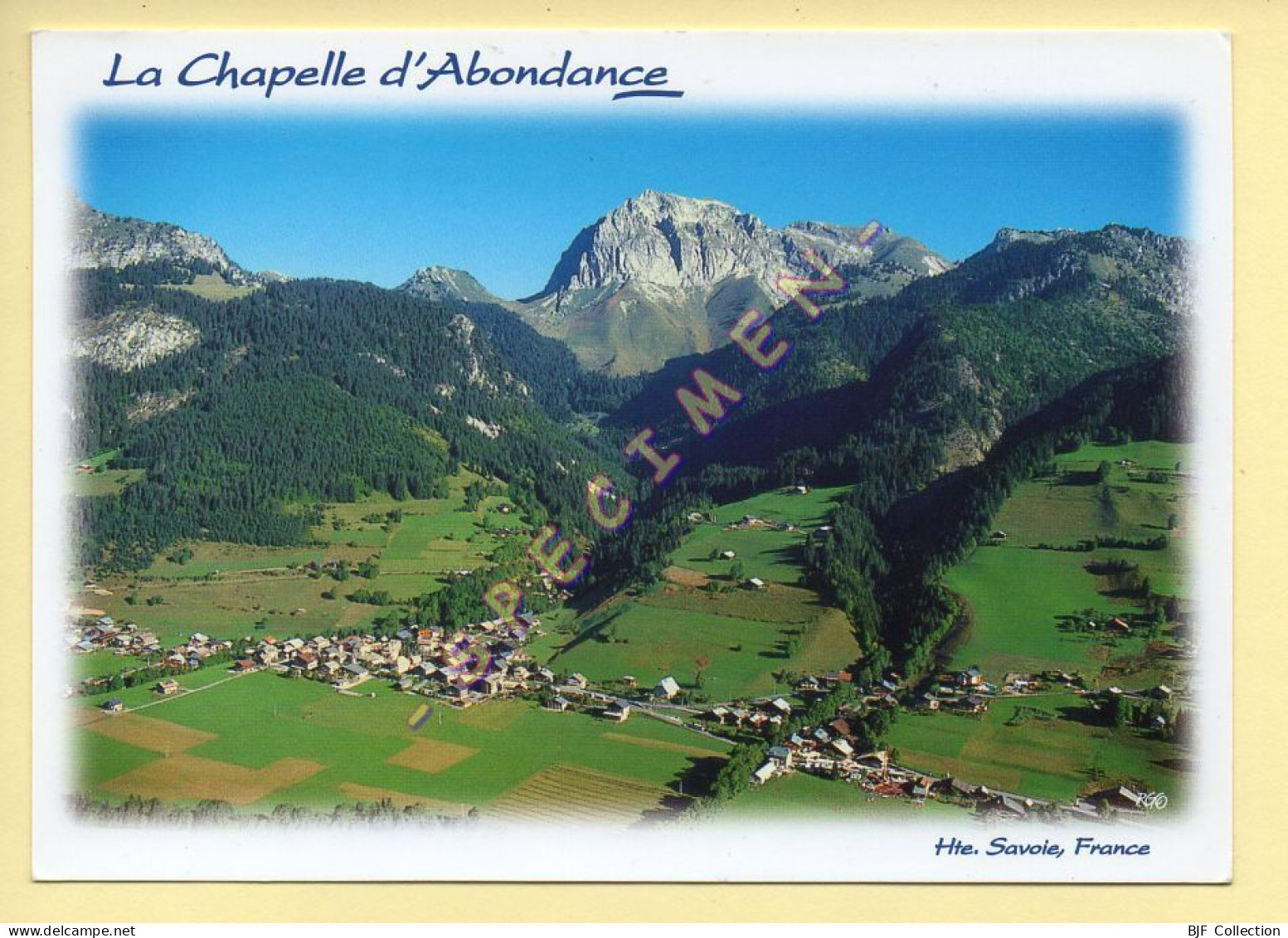 74. LA CHAPELLE-D'ABONDANCE - La Station, La Combe De Chevenne Au Pied Des Cornettes De Bises (voir Scan Recto/verso) - La Chapelle-d'Abondance