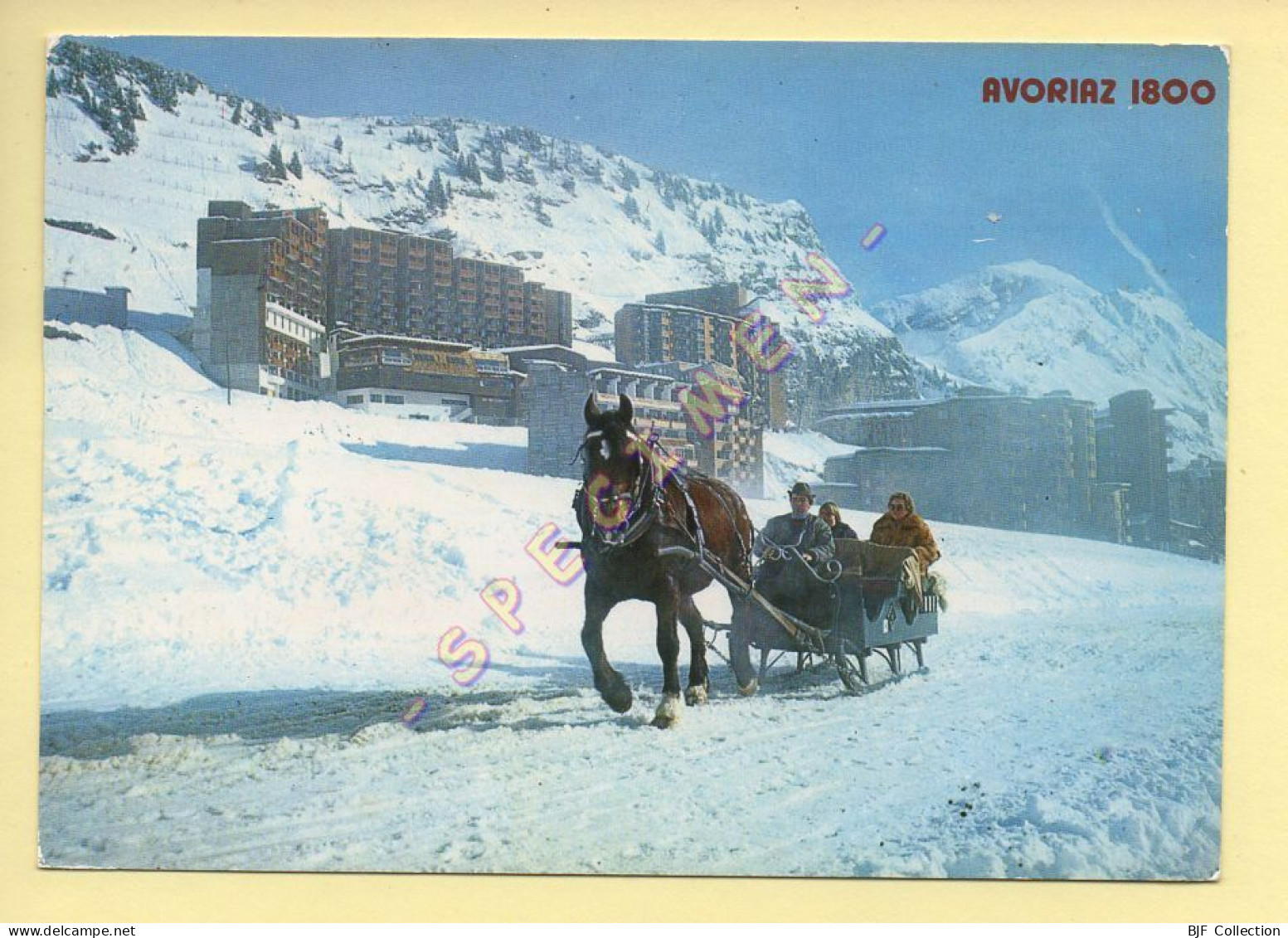 74. AVORIAZ 1800 - Promenade Dans Le Brouillard Matinal (animée, Traineau) (voir Scan Recto/verso) - Avoriaz