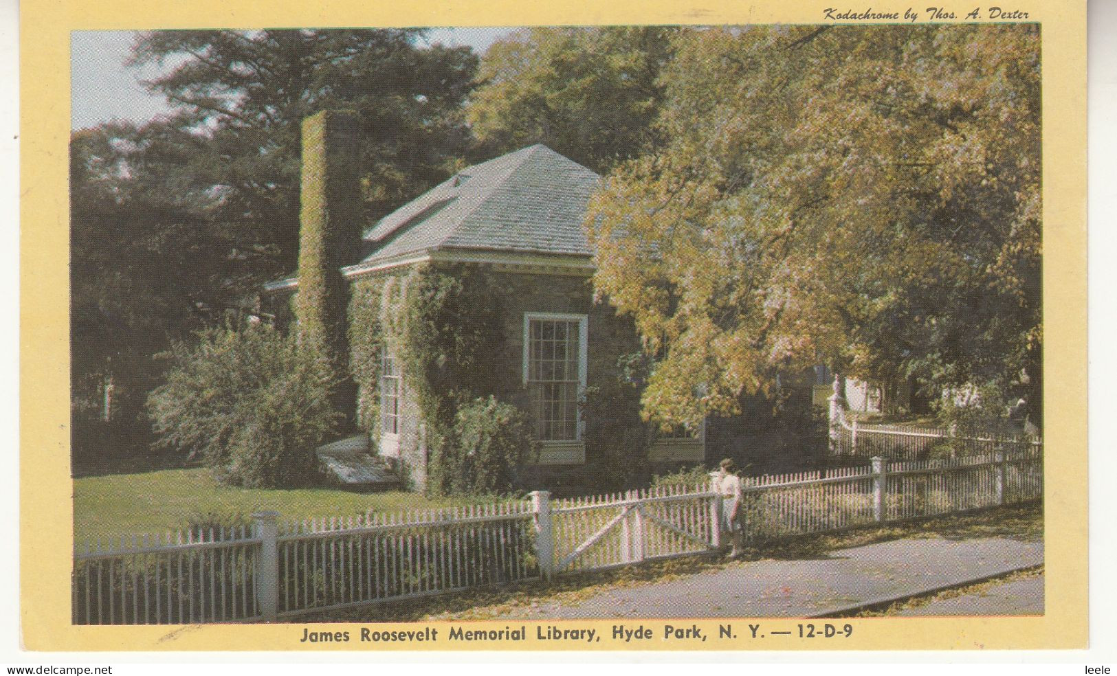 DA98. Vintage US Postcard. James Roosevelt Memorial Library, Hyde Park. N.Y. - Other Monuments & Buildings