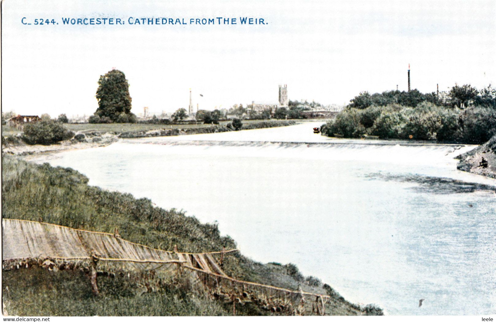 DA96. Vintage Postcard. Cathedral From The Weir, Worcester. - Autres & Non Classés