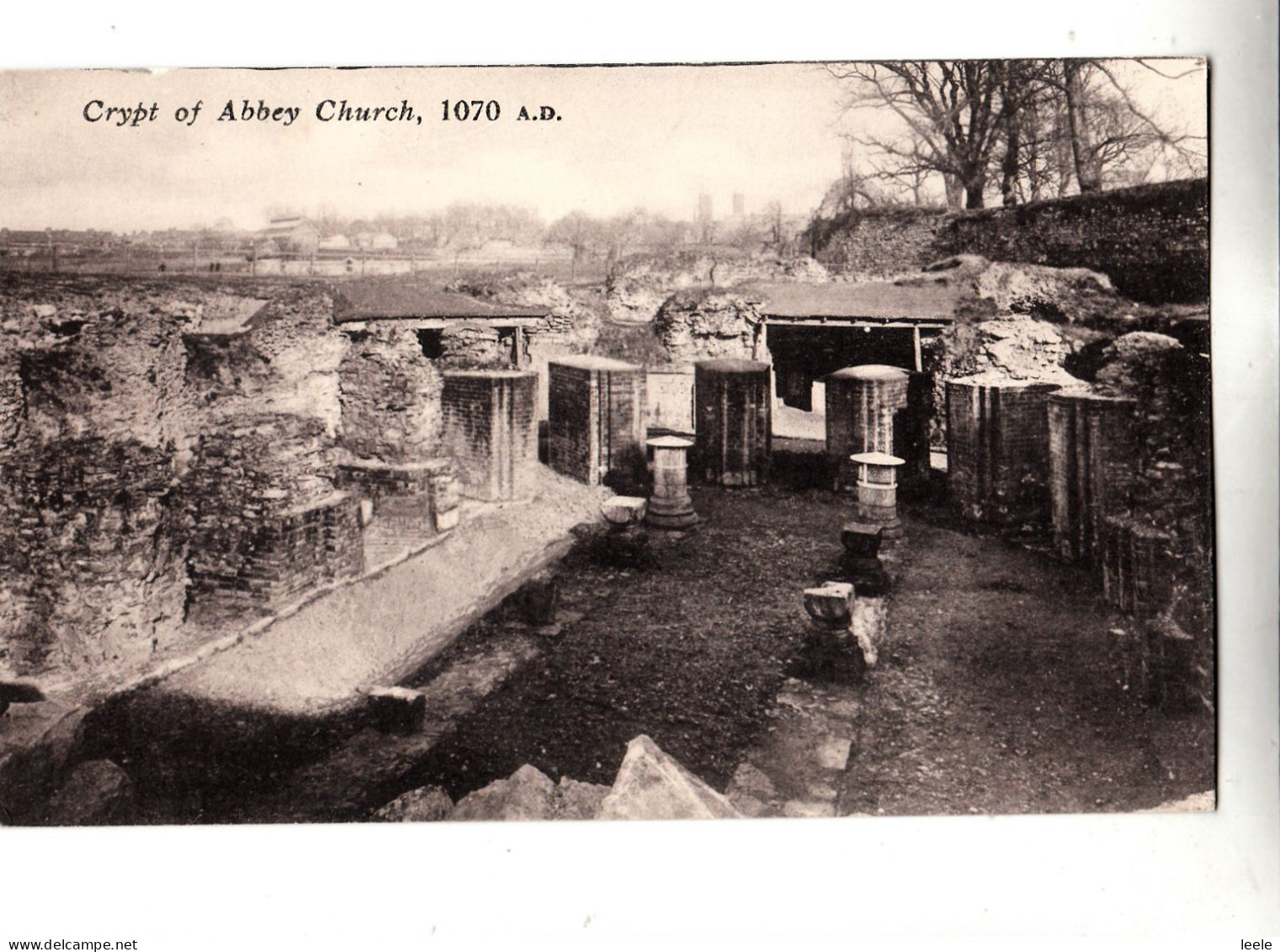 DA24.  Vintage Postcard.  Crypt Of Abbey Church, 1070 AD. Canterbury.  Kent - Canterbury