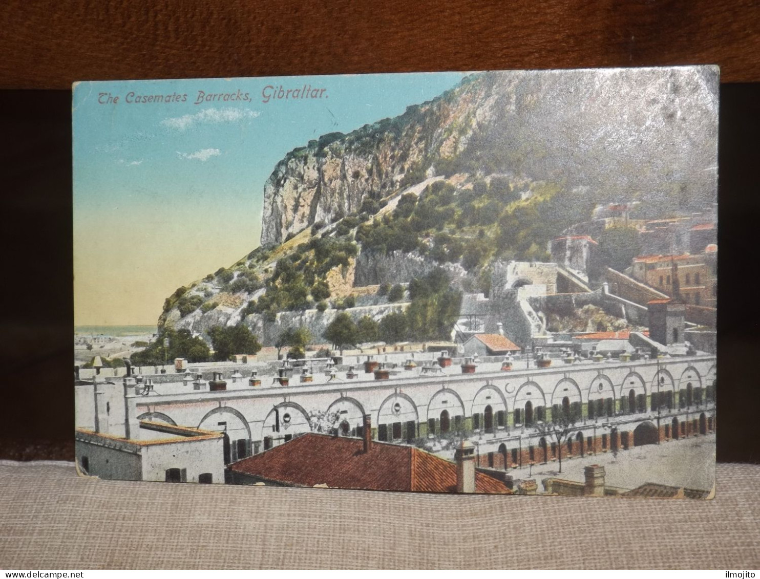 POSTCARD THE CASEMATES BARRACKS  GIBRALTAR AK CPA - Gibilterra