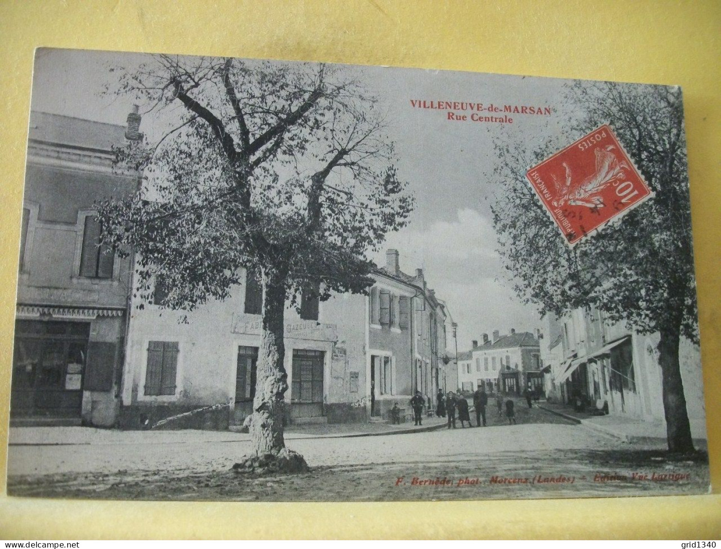 40 3366 - CPA 1914 - 40 VILLENEUVE DE MARSAN - RUE CENTRALE - ANIMATION. - Villeneuve De Marsan