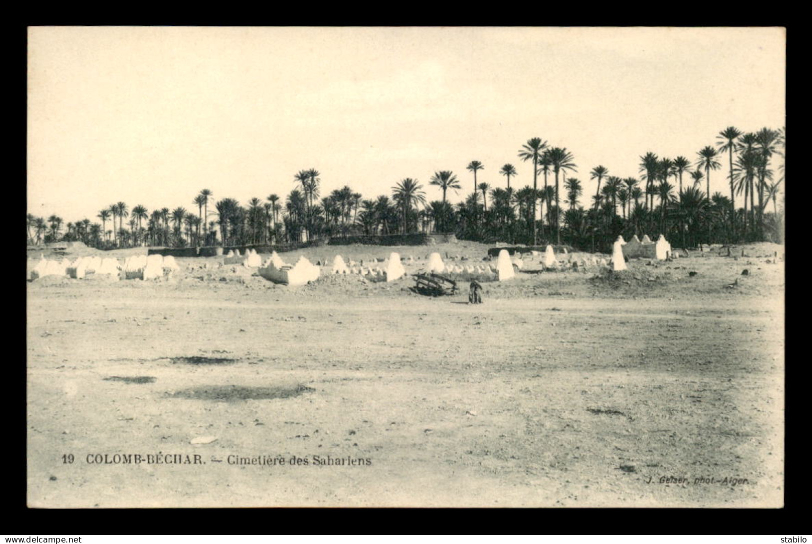 ALGERIE - SAHARA - COLOMB-BECHAR - CIMETIERE DES SAHARIENS - EDITEUR GEISER - Bechar (Colomb Béchar)