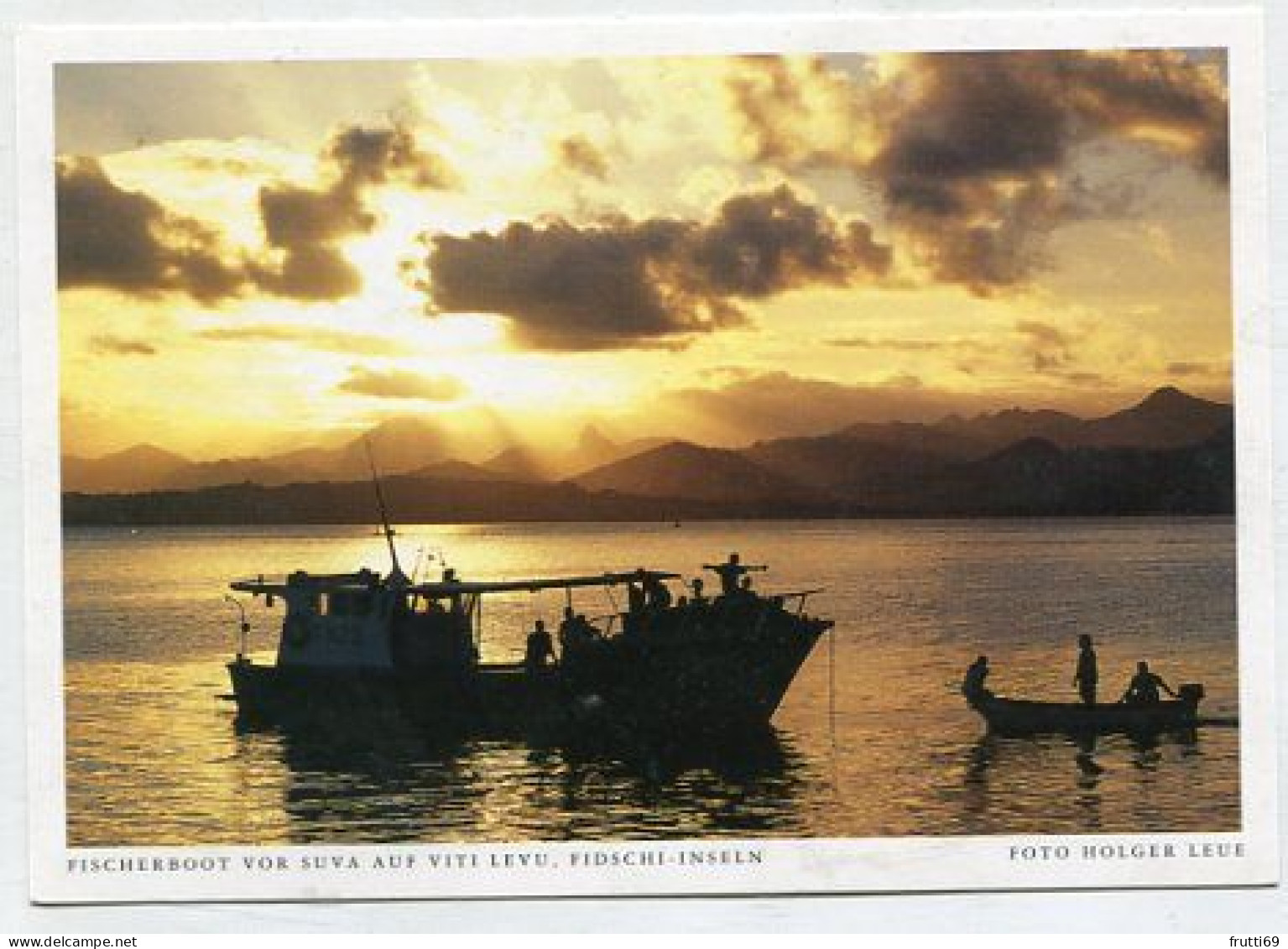 AK 211473 FIJI - Fischerboot Vor Suva Auf Viti Levu - Fidschi