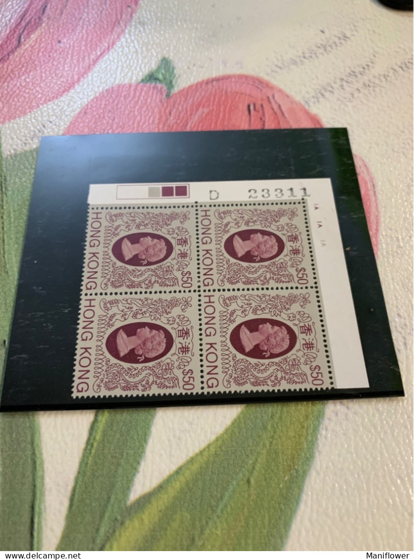 Hong Kong Stamp Definitive MNH Block Number Crown To Right Watermark - Neufs