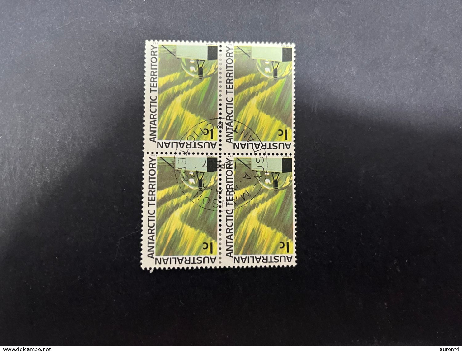 3-4-2024 (stamp) Used  Australia Stamp - AAT Used Bloc Of 4 (1 C Stamp) - Oblitérés