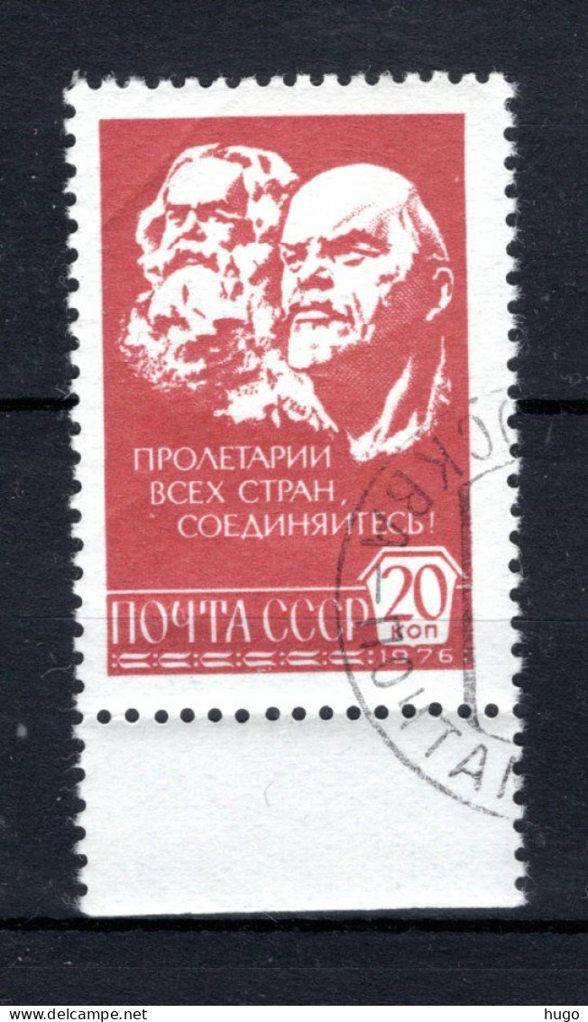 RUSLAND Yt. 4400° Gestempeld 1977 - Used Stamps
