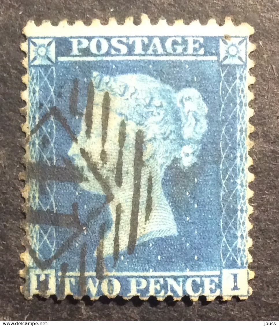 GB9 Victoria YT N°15 2p Bleu Dentelé 14 - Usati