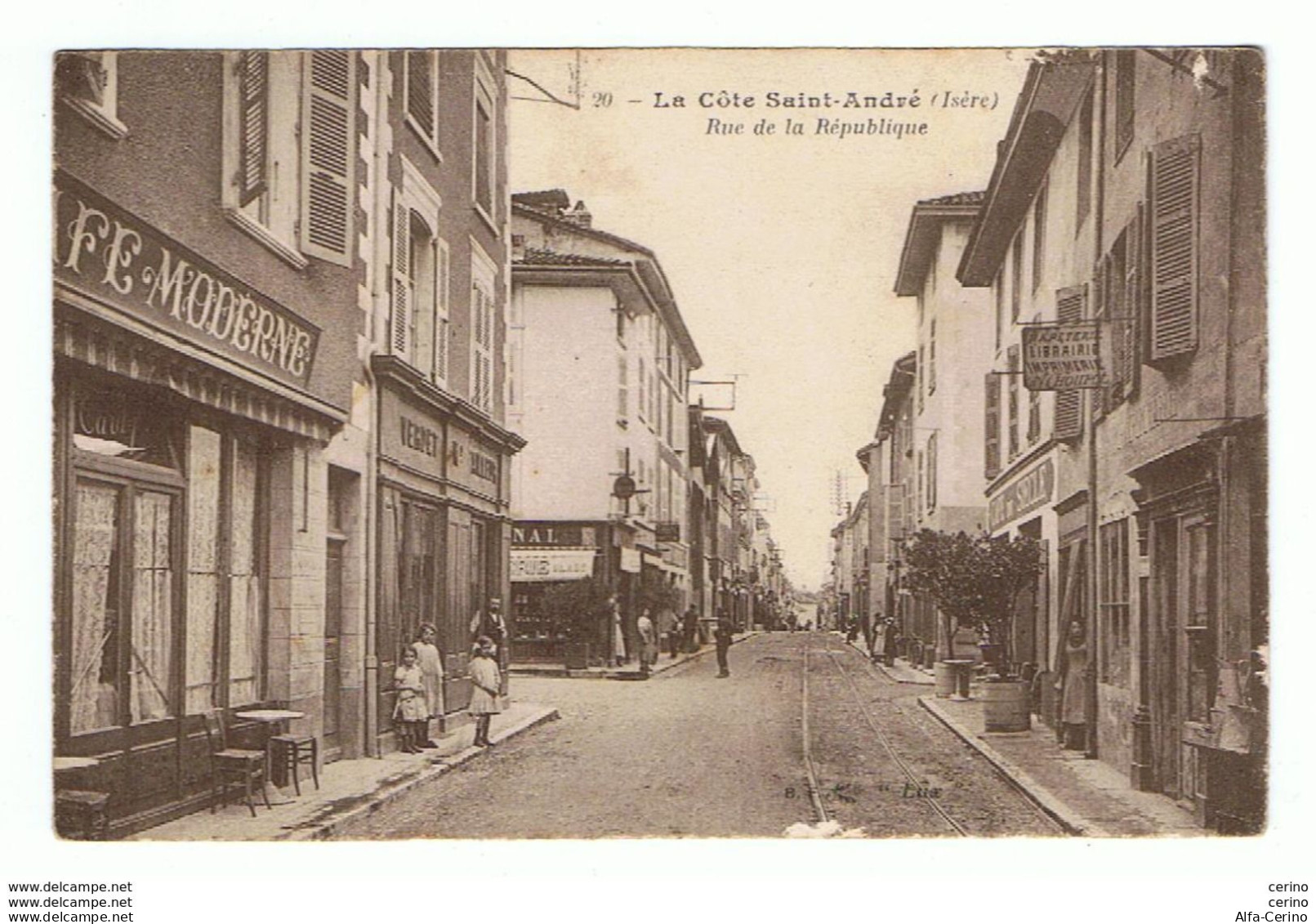 LA  COTE  SAINT-ANDRE':  RUE  DE  LA  REPUBLIQUE  -  FP - La Côte-Saint-André