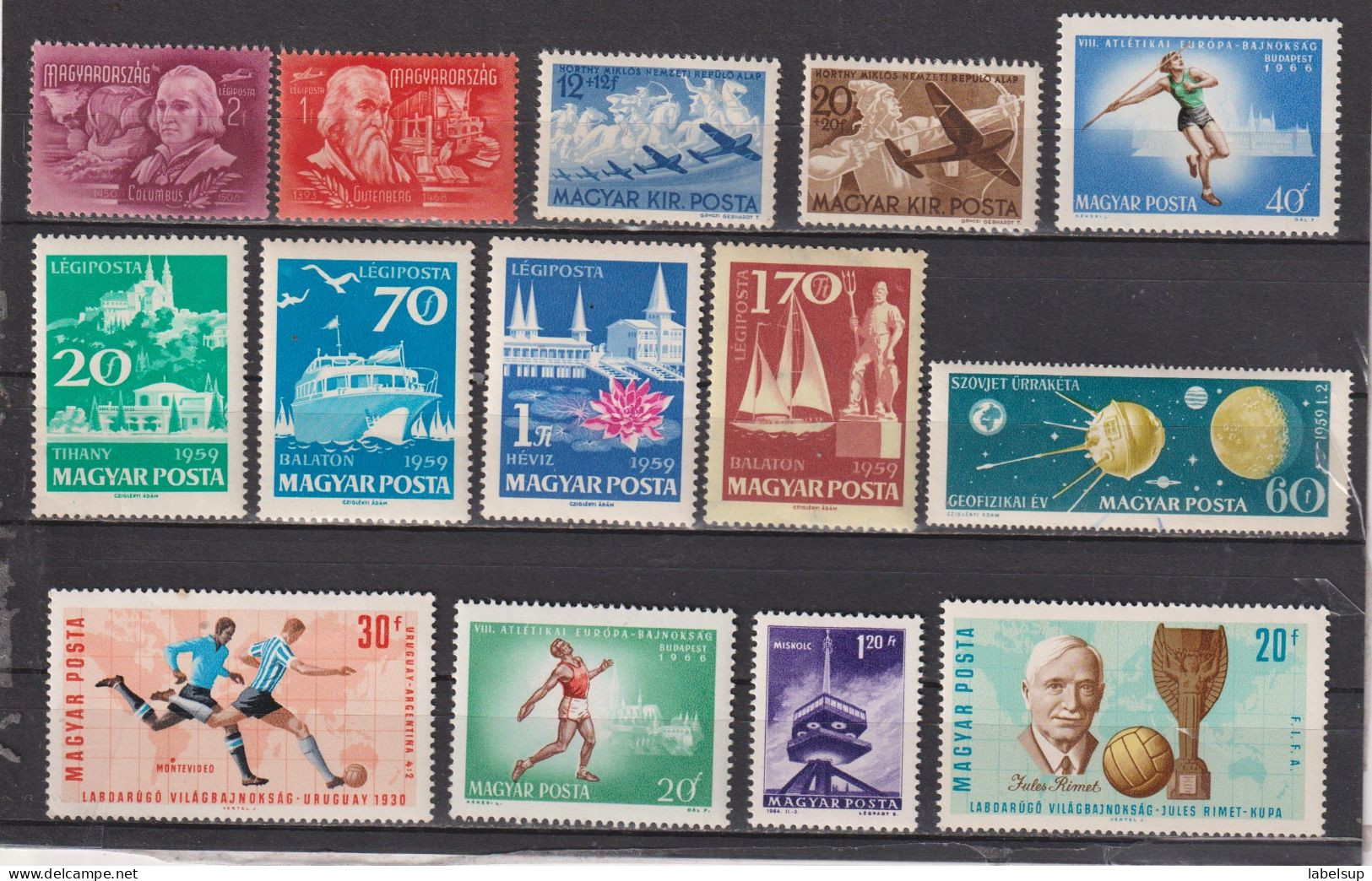 Lot De Vieux Timbres Neufs** De Hongrie D'années Variées MNH/MH - Collezioni