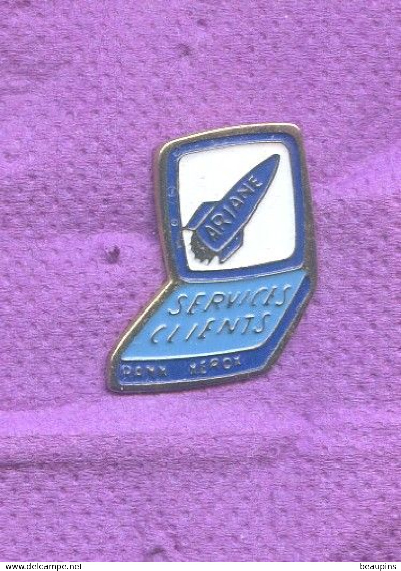 Rare Pins Fusee Ariane Espace Rank Xerox N390 - Spazio