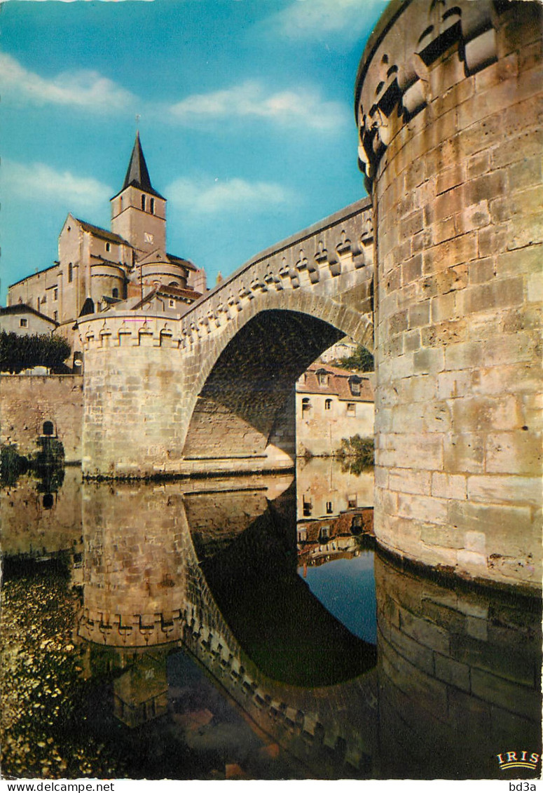 86 - MONTMORILLON  - Montmorillon