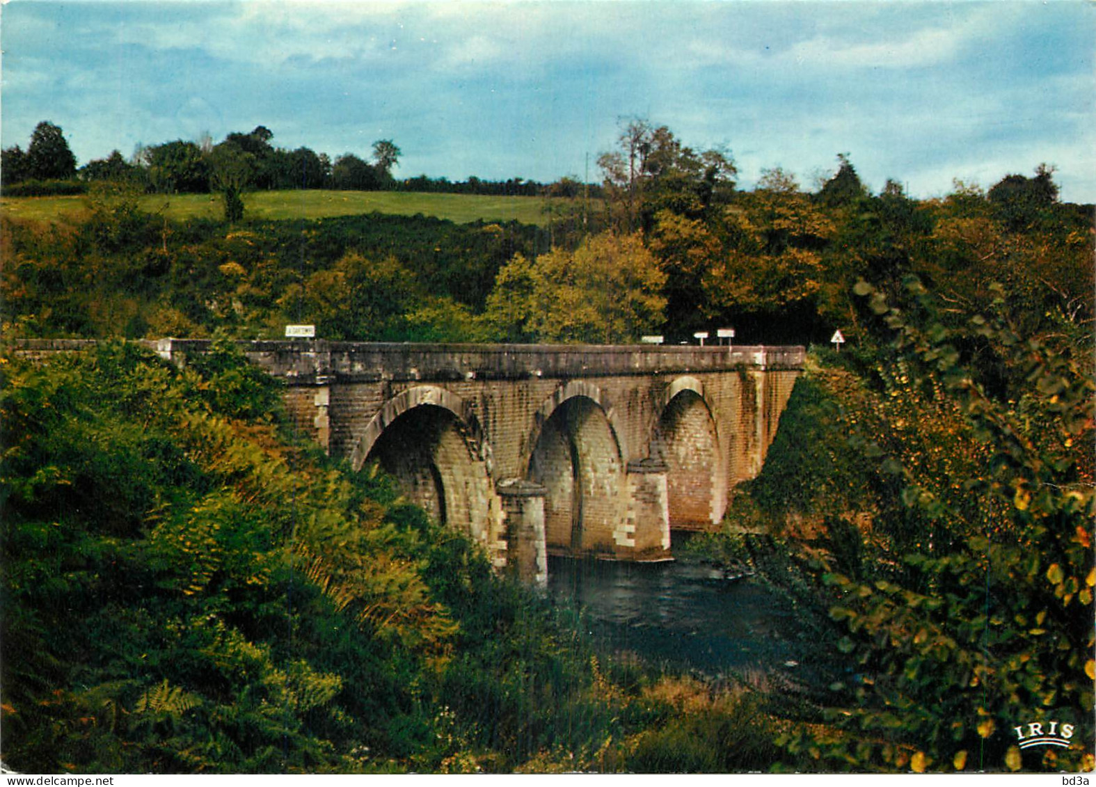 86 - MONTMORILLON LE PONT CHEZ RAGON - Montmorillon