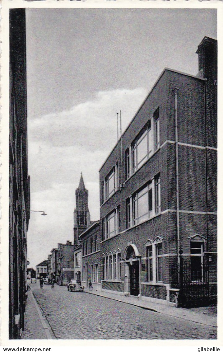 WETTEREN - Wegvoeringstraat, College - Wetteren