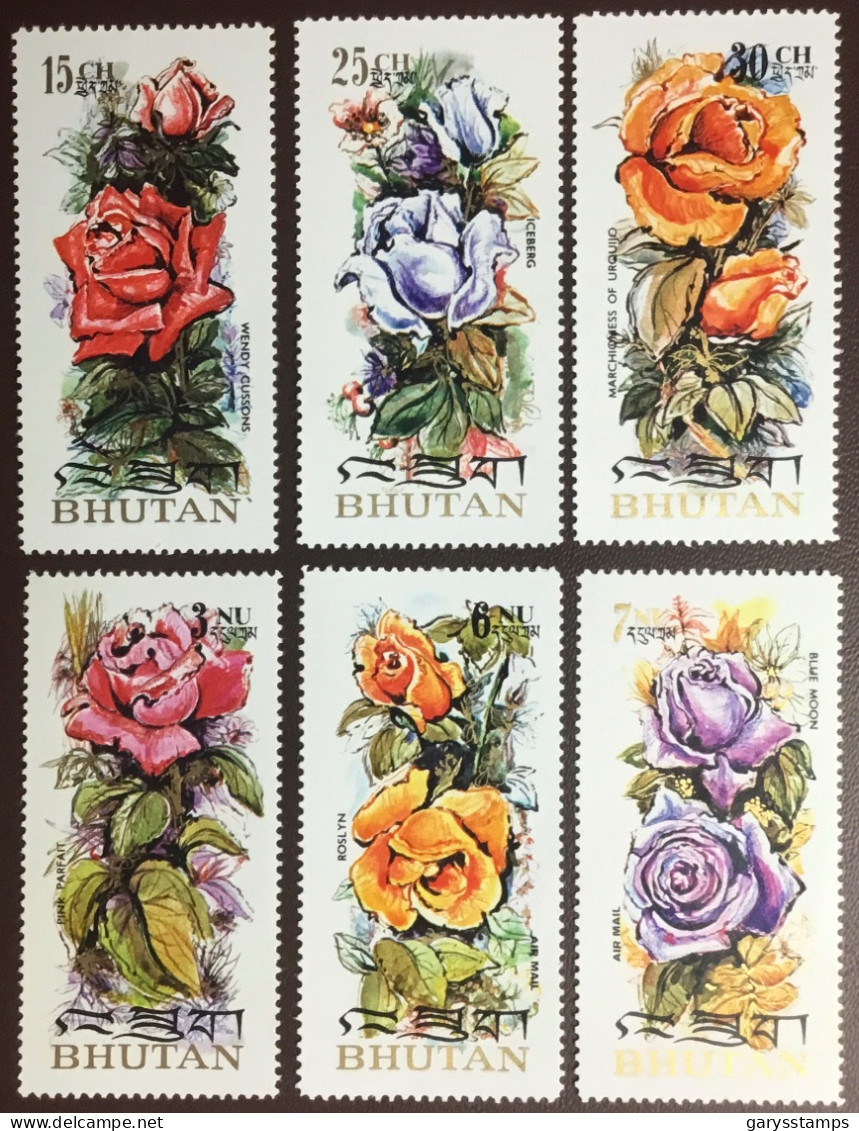 Bhutan 1973 Roses Flowers MNH - Rozen