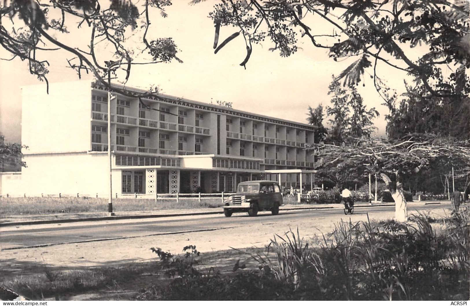 CONGO Brazzaville  POINTE NOIRE L'atlantic Palace Hotel Ex Hôtel Du Mayombe   (2 Scans)N° 8\ML4035 - Pointe-Noire