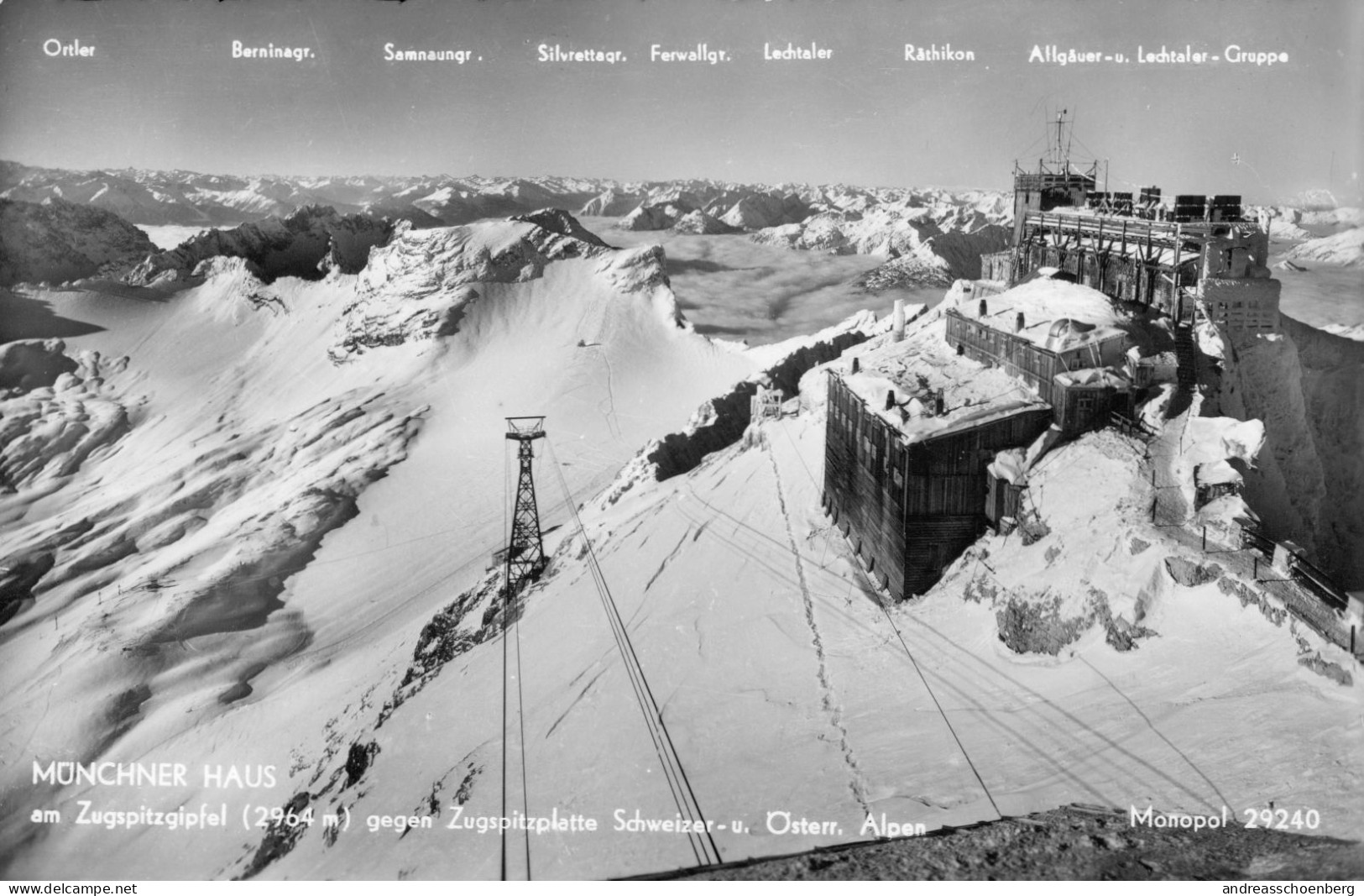 Tiroler Zugspitzbahn - Münchner Haus Am Zugspitzgipfel Gegen Zugspitzplatte - Ehrwald